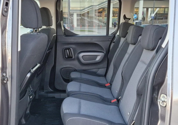 Toyota Proace City Verso cena 93400 przebieg: 62000, rok produkcji 2020 z Wrocław małe 211